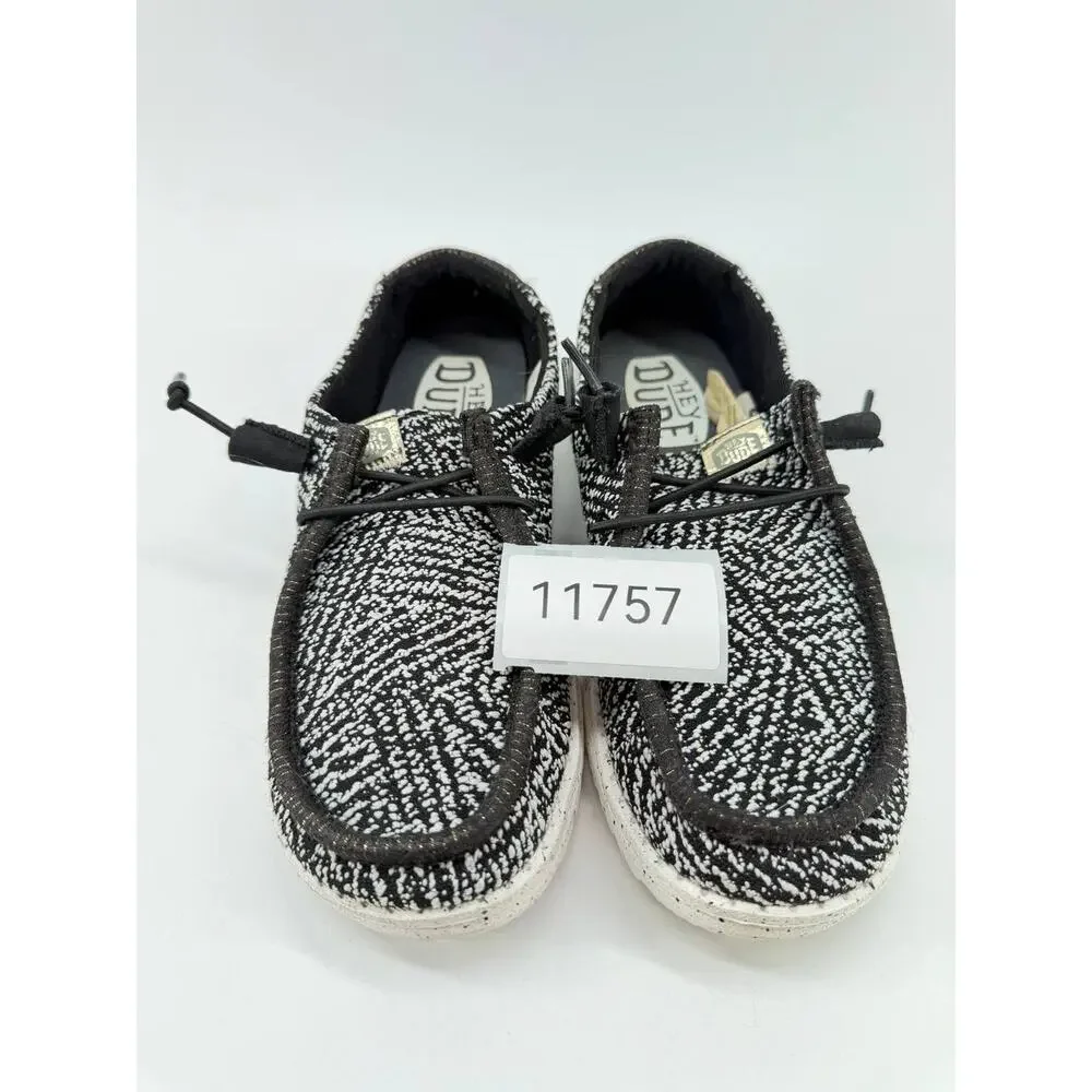 HEYDUDE Wendy Woven Zig Zag Black White Slip On Shoes Womens 6 40198-001